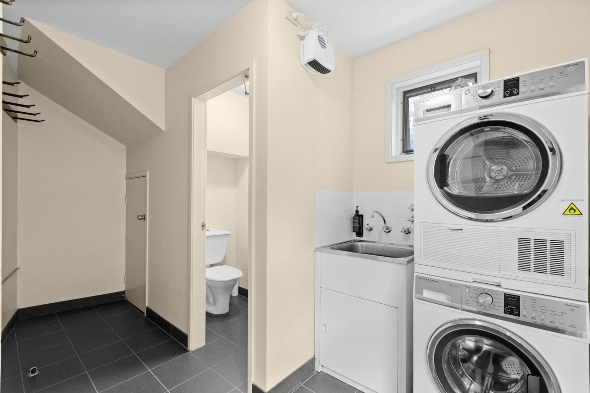 Village Green 2 Bedroom Loft Townhouse With Views Fireplace And Garage Parking ثريدبو المظهر الخارجي الصورة